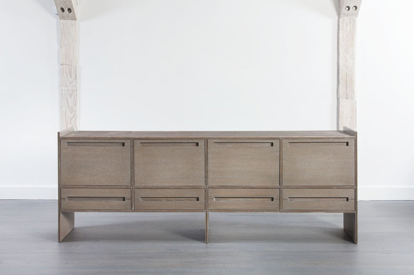 Modern Oak Handcrafted Credenza Storage - Mar Silver