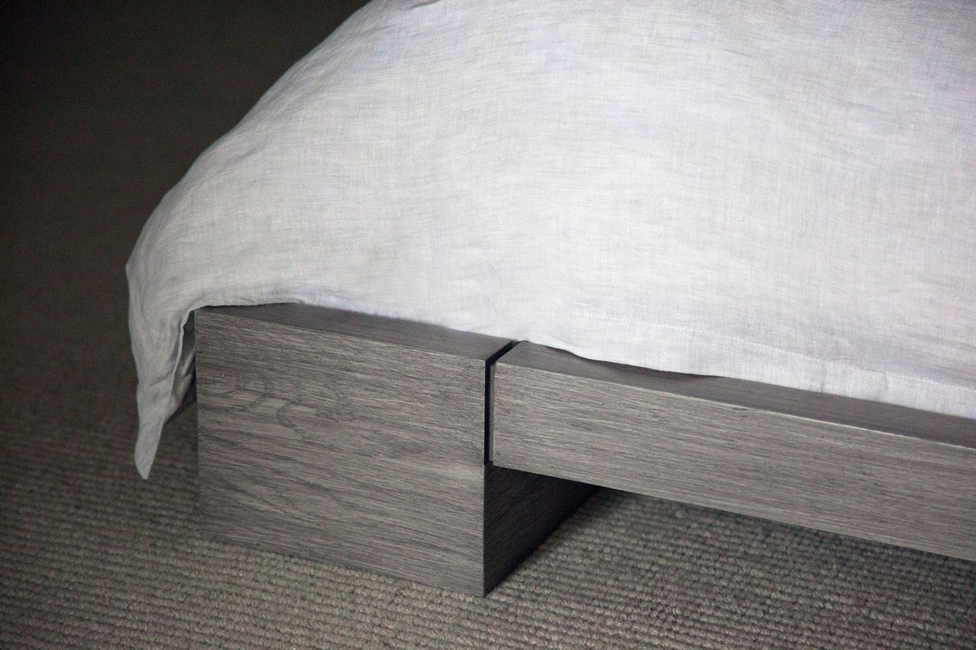 Plunk Bed Bed - Mar Silver